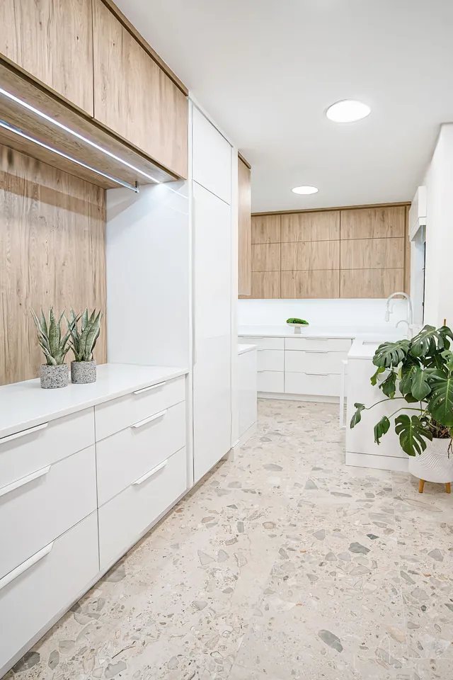 Dressing room & marble bathrooms, by Twice The Style