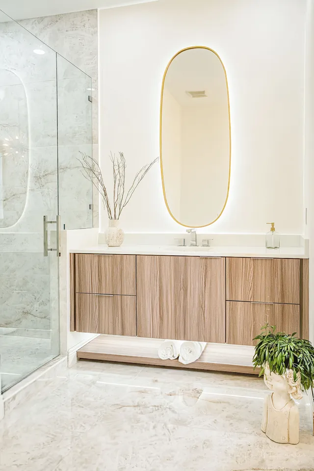Dressing room & marble bathrooms, by Twice The Style