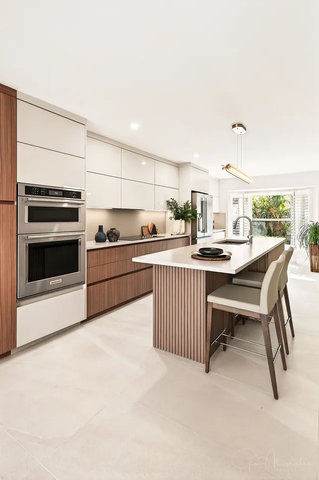 A walnut kitchen, by Twice The Style